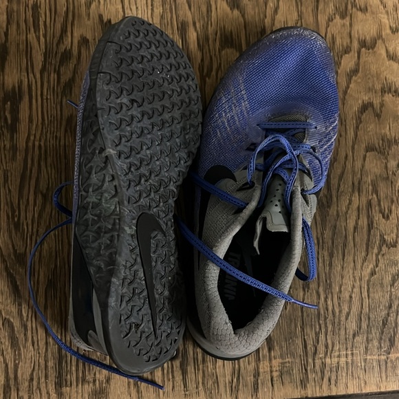 Nike Metcons - Picture 5 of 5